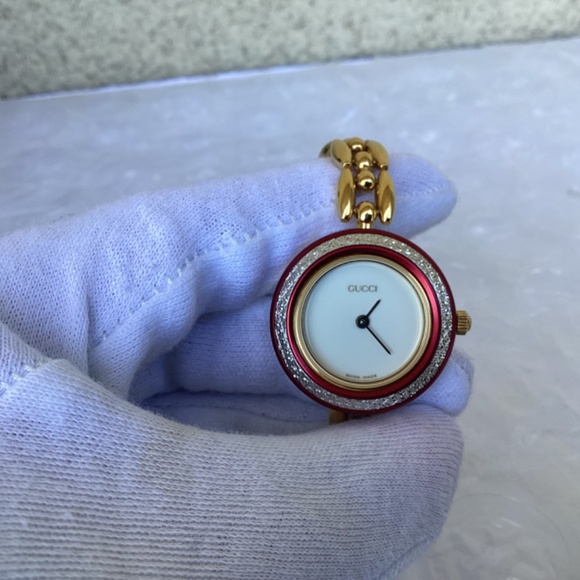 Vintage Gucci 11/12.2 Interchangeable Bezel Watch Gold Tone Near Mint Condition - Picture 13 of 16